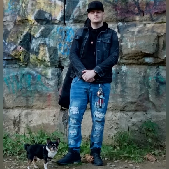 Meet your Posher, D - Picture 4 of 6